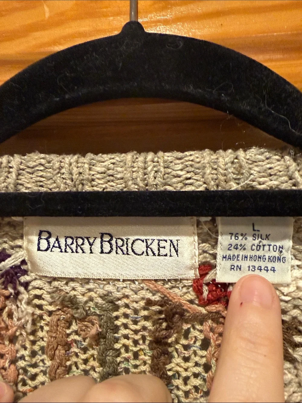 Vintage-Inspired Neutral Pattern Crewneck Sweater - Beige